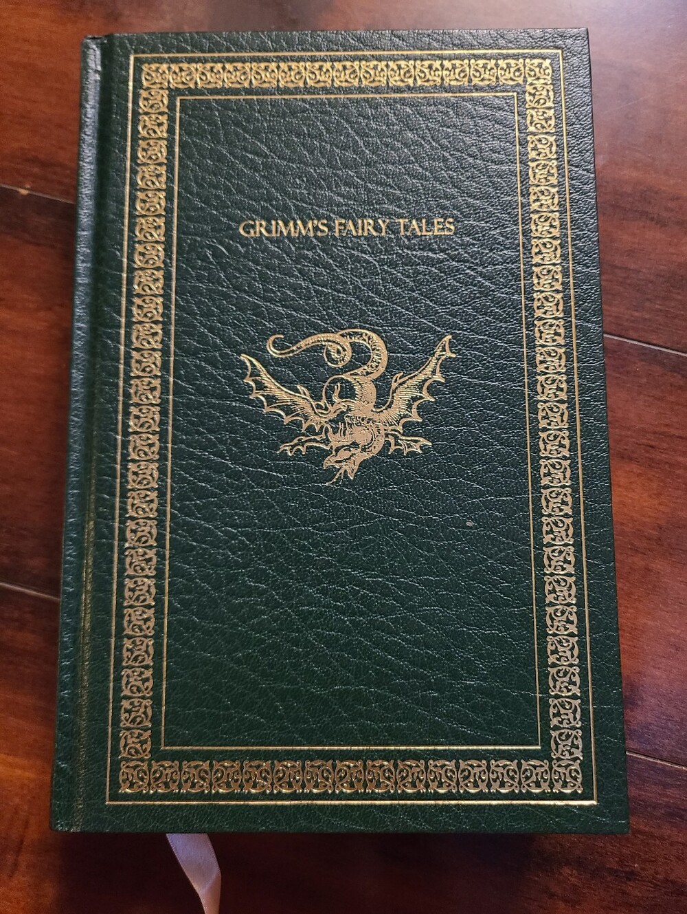 Grimm's Fairy Tales - Borders Classics Hardcover (2003) - LIKE NEW
